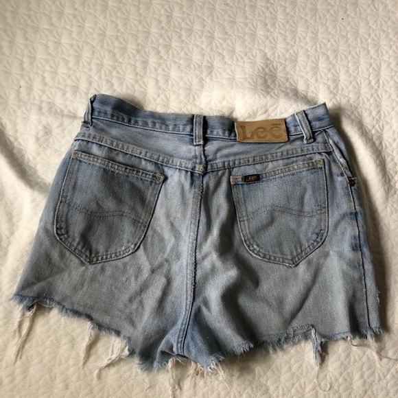 Lee demin cut off shorts sz 28 - Picture 2 of 2